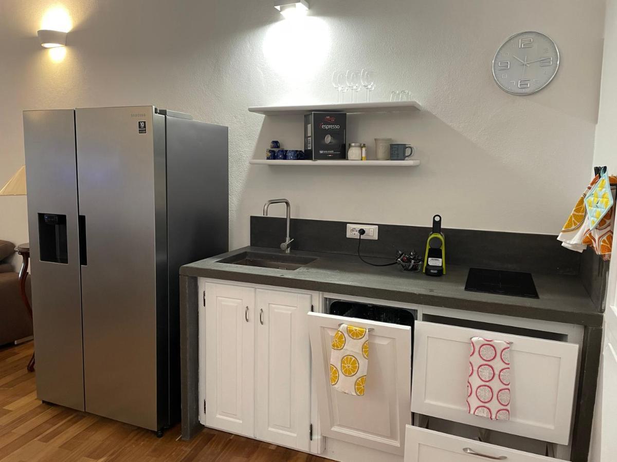 Aida Apartment Cagliari Bagian luar foto